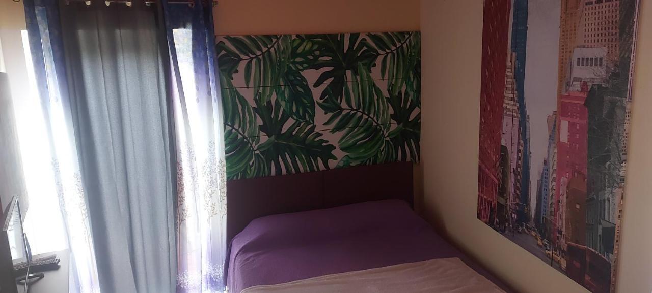 Stanza In Villa Con Giardino Con Box Doccia Idromassaggio Rent A Car Aci Bonaccorsi Eksteriør billede