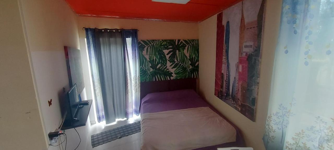 Stanza In Villa Con Giardino Con Box Doccia Idromassaggio Rent A Car Aci Bonaccorsi Eksteriør billede